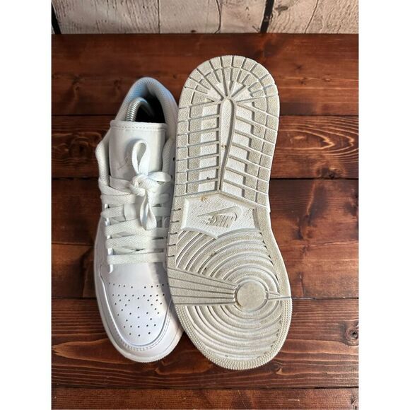 Air Jordan 1 Low Men's Size 8 White/White 553558-136 - Picture 9 of 13
